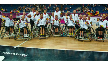 Das Rollstuhlbasketball-Nationalteam der Damen freut sich über DBS-Auszeichnung: Para Mannschaft des Jahrzehnts
