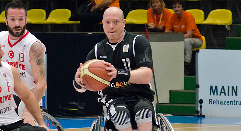 Dirk Passiwan wird Bundestrainer der Rollstuhlbasketballerinnen