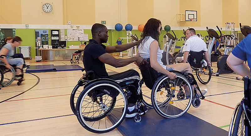 DRS-Rollstuhl- und Mobilitätstrainingskurse für Erwachsene